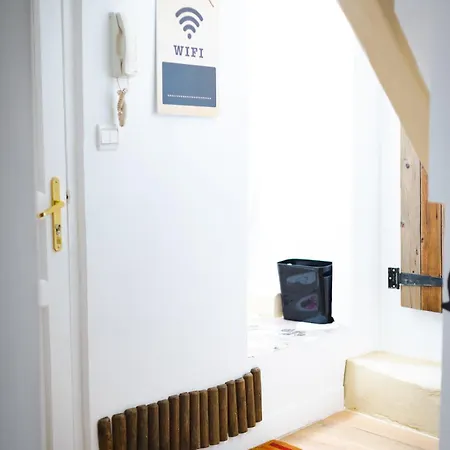 La Au Petit Bonheur Lejlighed