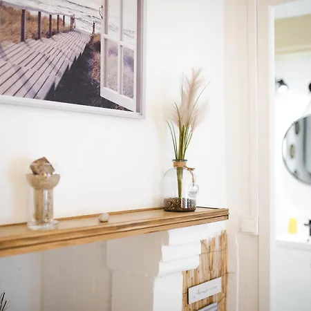 Апартаменты La Au Petit Bonheur