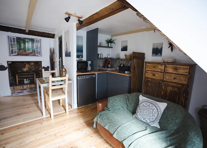 La Au Petit Bonheur Honfleur